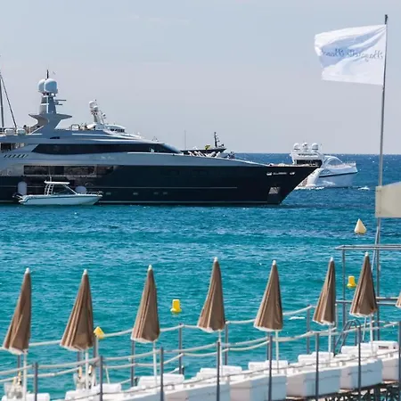 Music * Cannes